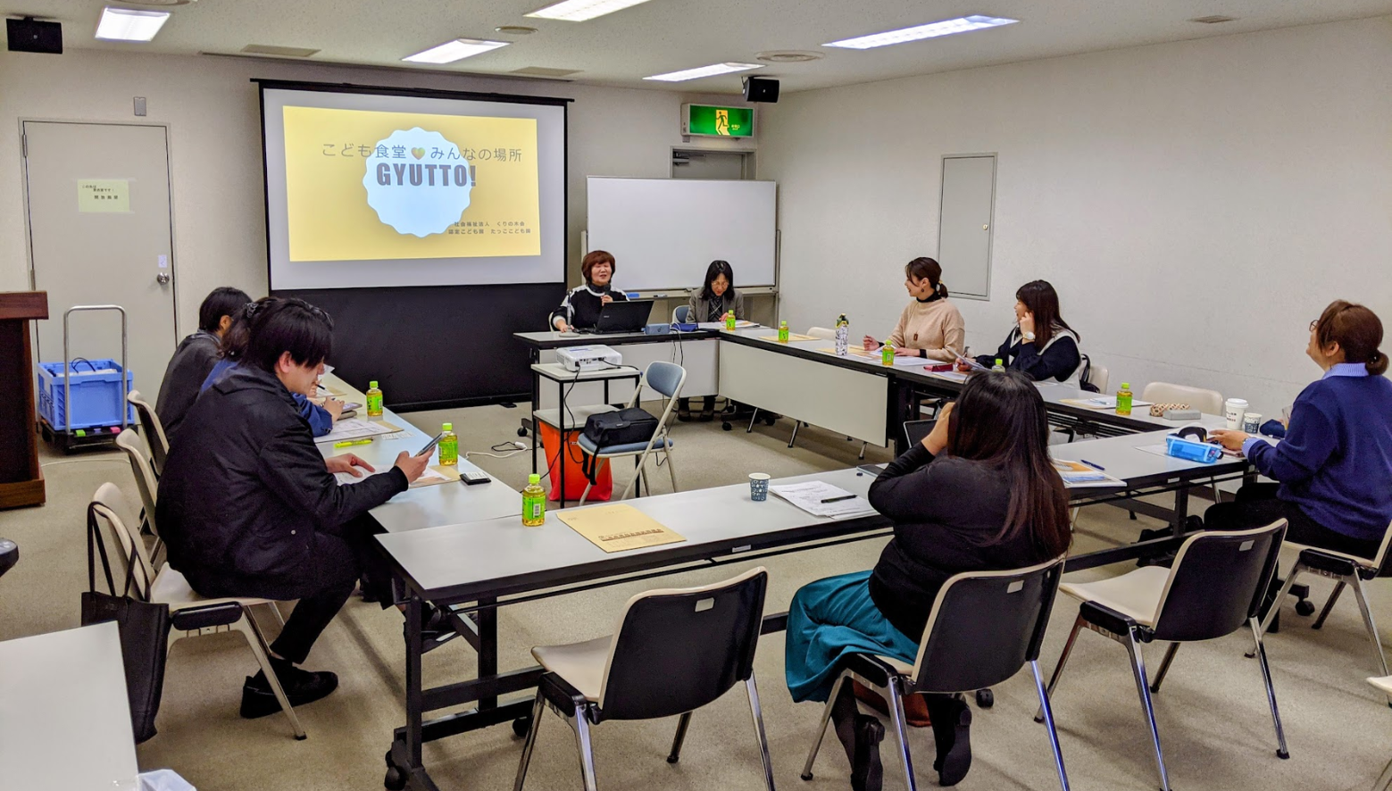 社会福祉施設のこどもの居場所開設セミナー実践編が、1月19日の八戸会場からスタートしました。